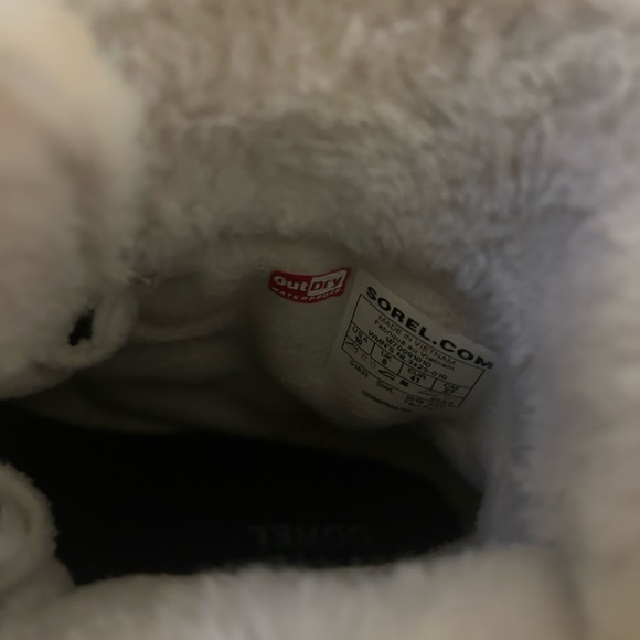 Sold - Picture 2 of 13